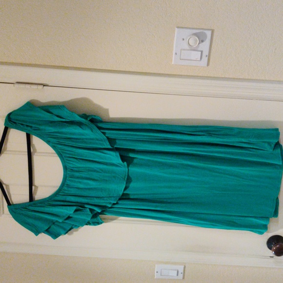 sweet lovely Dresses & Skirts - Sweet Lovely Kelly Green Dress Size 2x